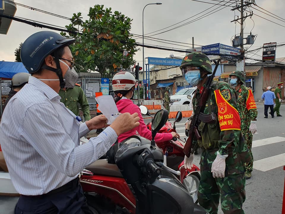 quan-doi-phong-toa7