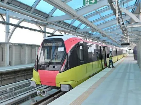 Chạy thử nghiệm 8.5km tuyến đường sắt trên cao đoạn từ Nhổn tới ga Hà Nội