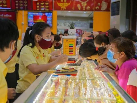 Giá vàng hôm nay (ngày 27/8): Trong nước và thế giới đều tăng