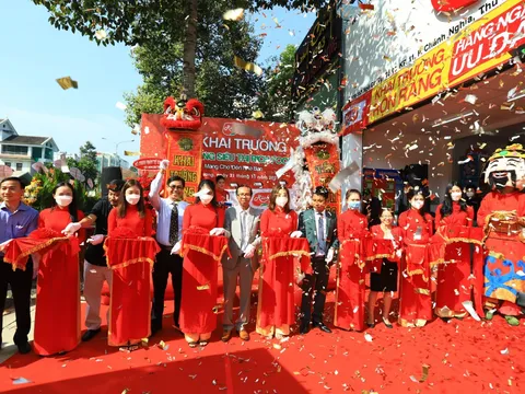 Cửa hàng Rich Food đầu tiên chính thức đi vào hoạt động