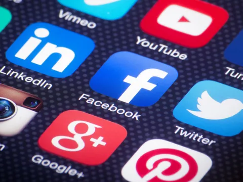 Việt Nam siết chặt Hoạt động quảng cáo trên Facebook, Youtube