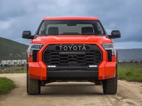 Nguy cơ hỏa hoạn, xe bán tải Toyota Tundra bị triệu hồi