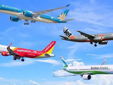 Giá vé máy bay Tết Nguyên Đán tăng đột biến: Bài toán khó với ngành du lịch trong nước