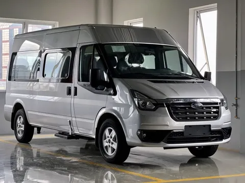 Việt Nam triệu hồi khẩn gần 2.000 ô tô Ford Transit do nguy cơ mất lái