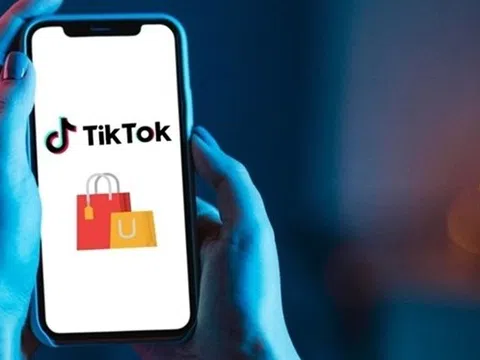 Chống hàng giả dịp cuối năm: Tăng cường kiểm tra trên 'chợ mạng' Facebook, Tiktok