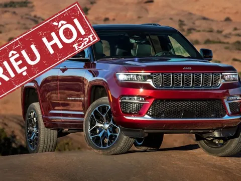 Jeep Grand Cherokee bị triệu hồi trên toàn cầu do lỗi đèn hậu